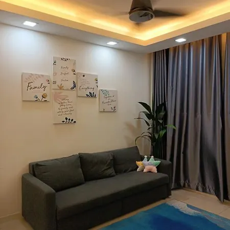 Qaisara D'Savanna Homestay@Southville City Bangi Exterior photo
