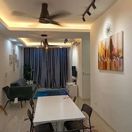 Qaisara D'Savanna Homestay@Southville City Bangi Exterior photo