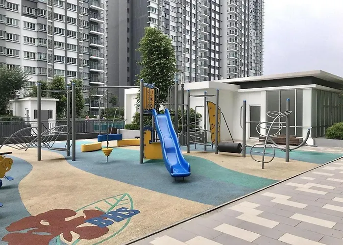 Qaisara D\'Savanna Homestay@Southville City